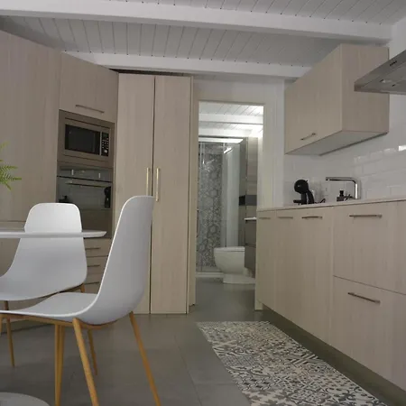Victoria Duplex קדיז