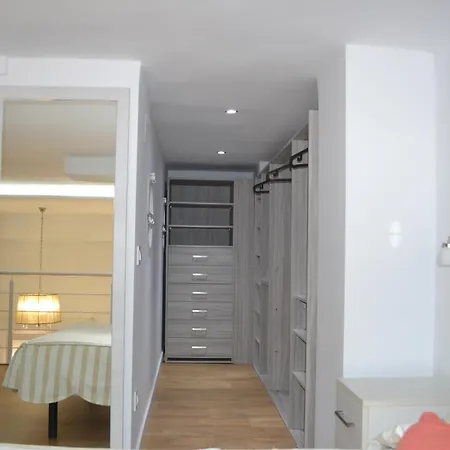 Victoria Duplex