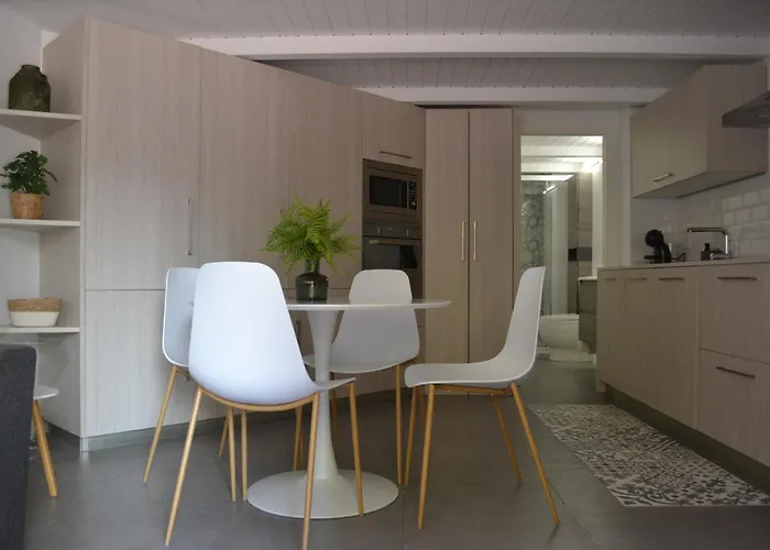 Apartamento En Playa Victoria Cádis